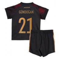 Billiga Tyskland Ilkay Gundogan #21 Barnkläder Borta fotbollskläder till baby VM 2022 Kortärmad (+ Korta byxor)